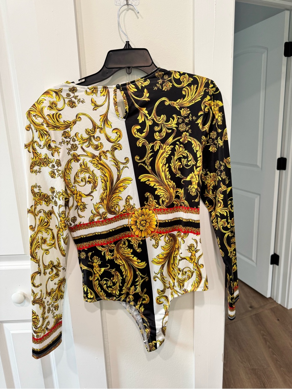 Versace-Inspired Black & White Baroque Print Bodysuit - Picture 6 of 7